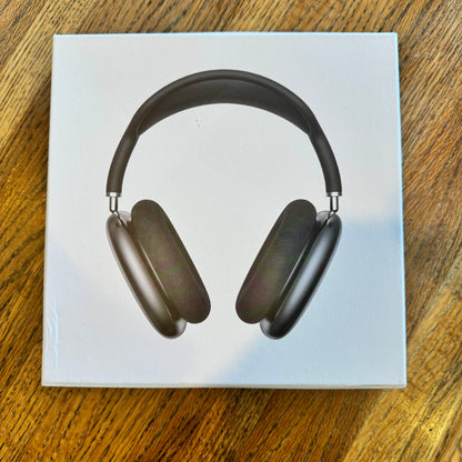 Apple AirPods Max – High-Fidelity Over-Ear Headphones with Active Noise Cancellation